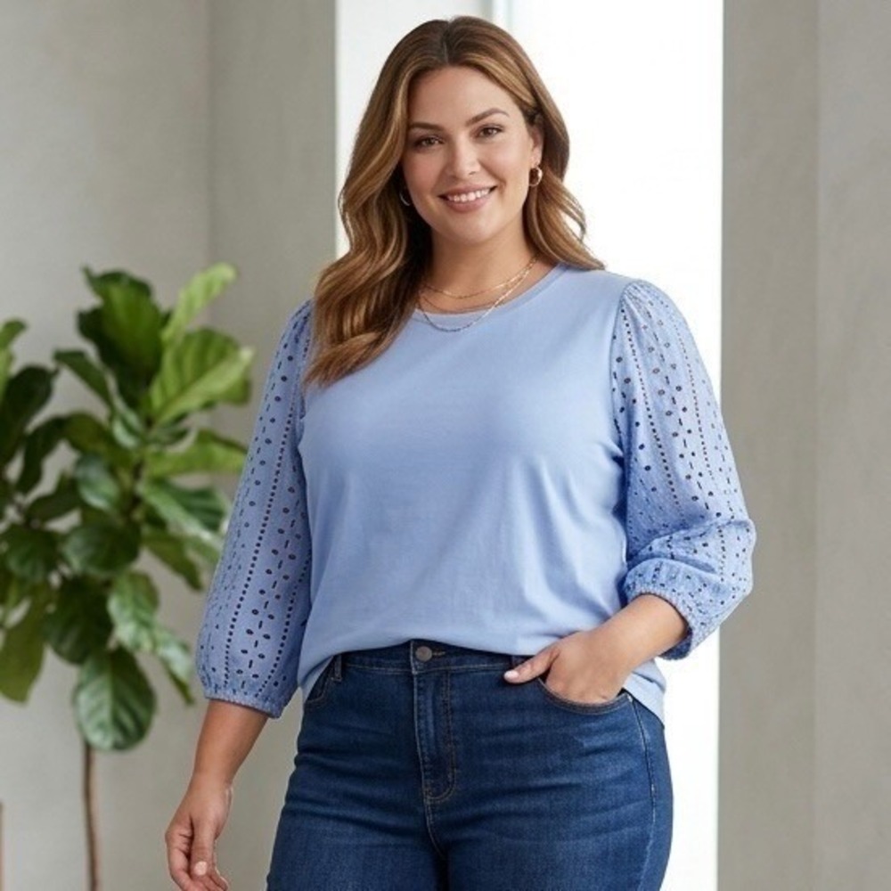 Chicos Light Blue Eyelet Puff Sleeve Jersey Top Size 3 US XL Cotton Blend